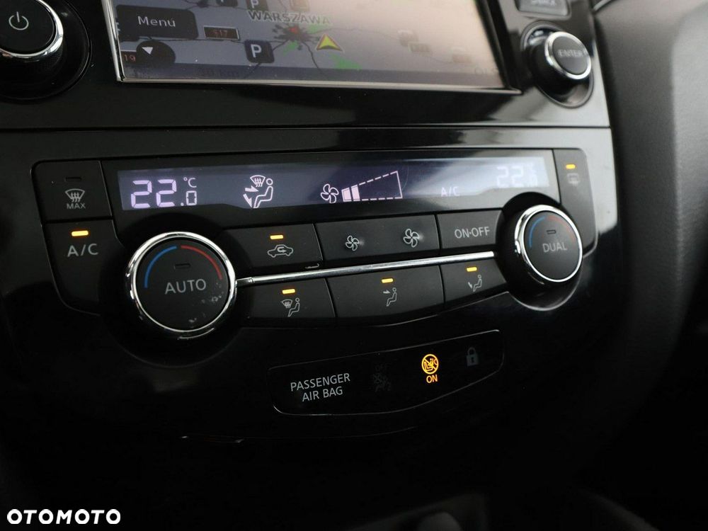 Nissan Qashqai 1.6 DIG-T 360 - 26