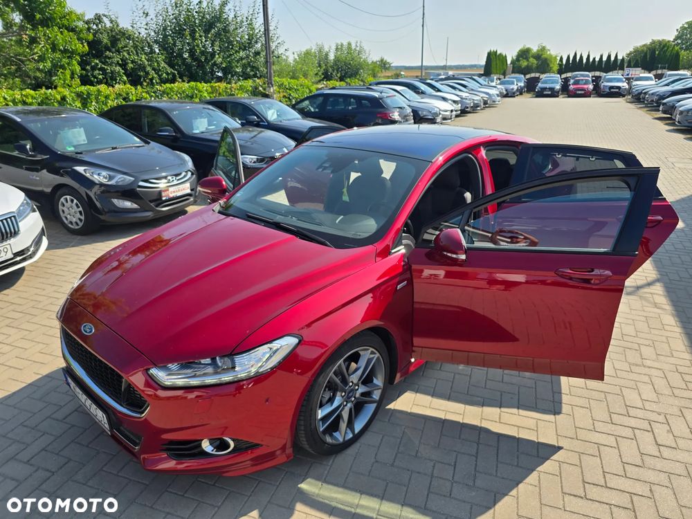 Ford Mondeo - 35