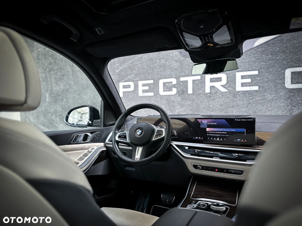BMW X7 xDrive40d - 27