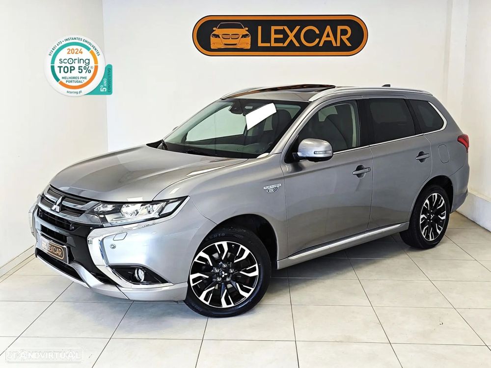 Mitsubishi Outlander - 2
