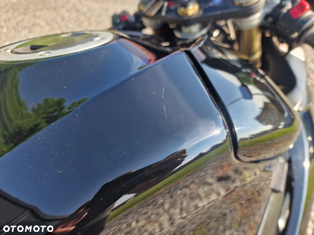Suzuki GSX-R - 14