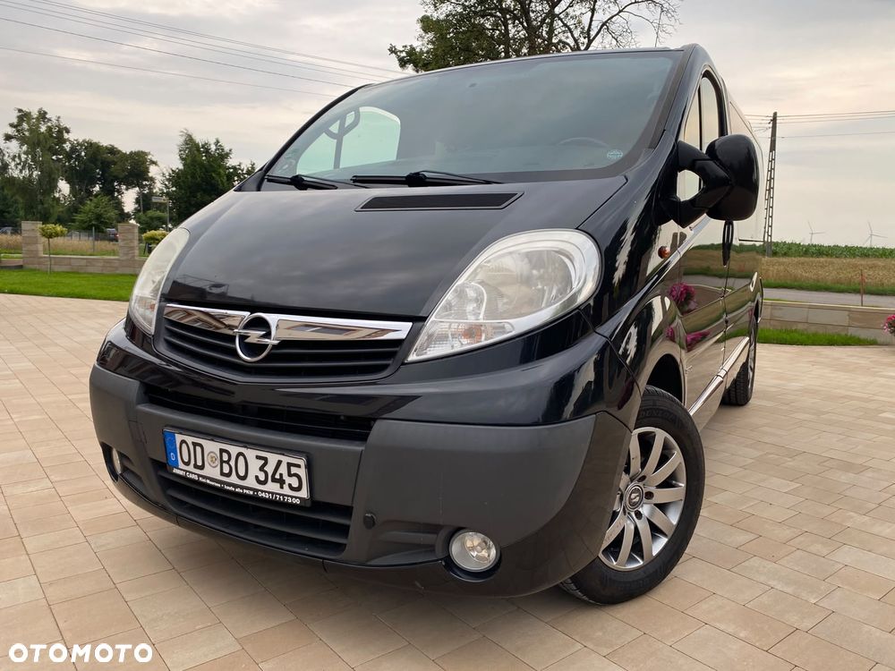 Opel Vivaro - 12