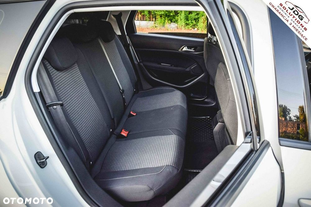 Peugeot 308 1.5 BlueHDi Active Pack S&S - 31