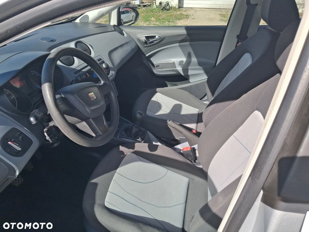 Seat Ibiza 1.2 12V Reference Salsa - 9