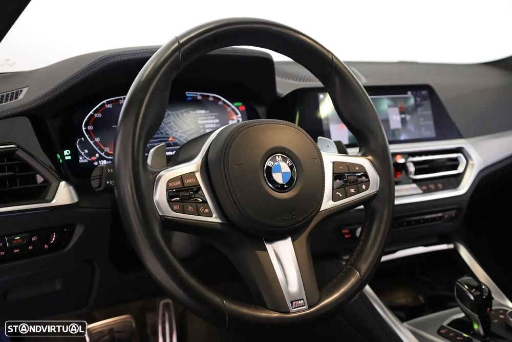 BMW 420 d Pack Desportivo M Auto - 26