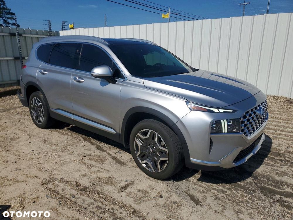 Hyundai Santa Fe - 3