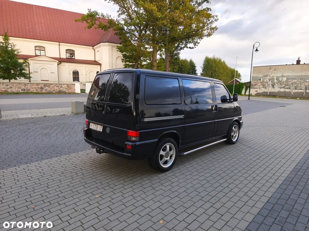 Volkswagen Multivan Standard - 3
