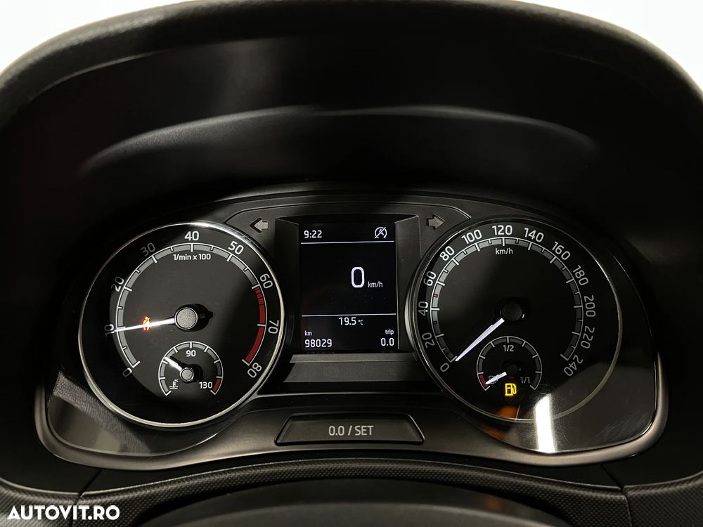Skoda Fabia 1.0 TSI 95 CP Ambition - 21