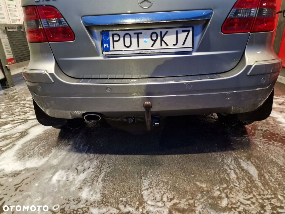MERCEDES B KLASA W245 TYLY ZDERZAK PDC CHROM KOLOR 748 DO MONTAŻU ŁADNY - 1