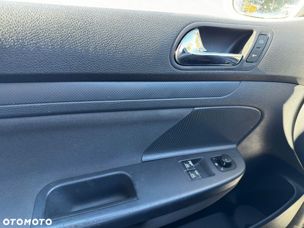 Volkswagen Golf V 1.4 Trendline - 14