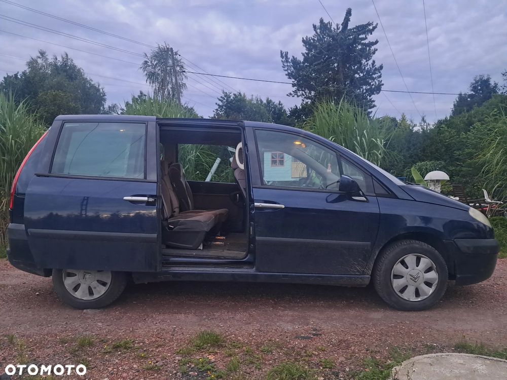 Citroën C8 2.0 16V SX - 5