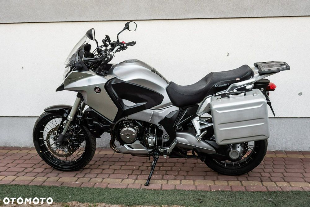 Honda VFR - 7