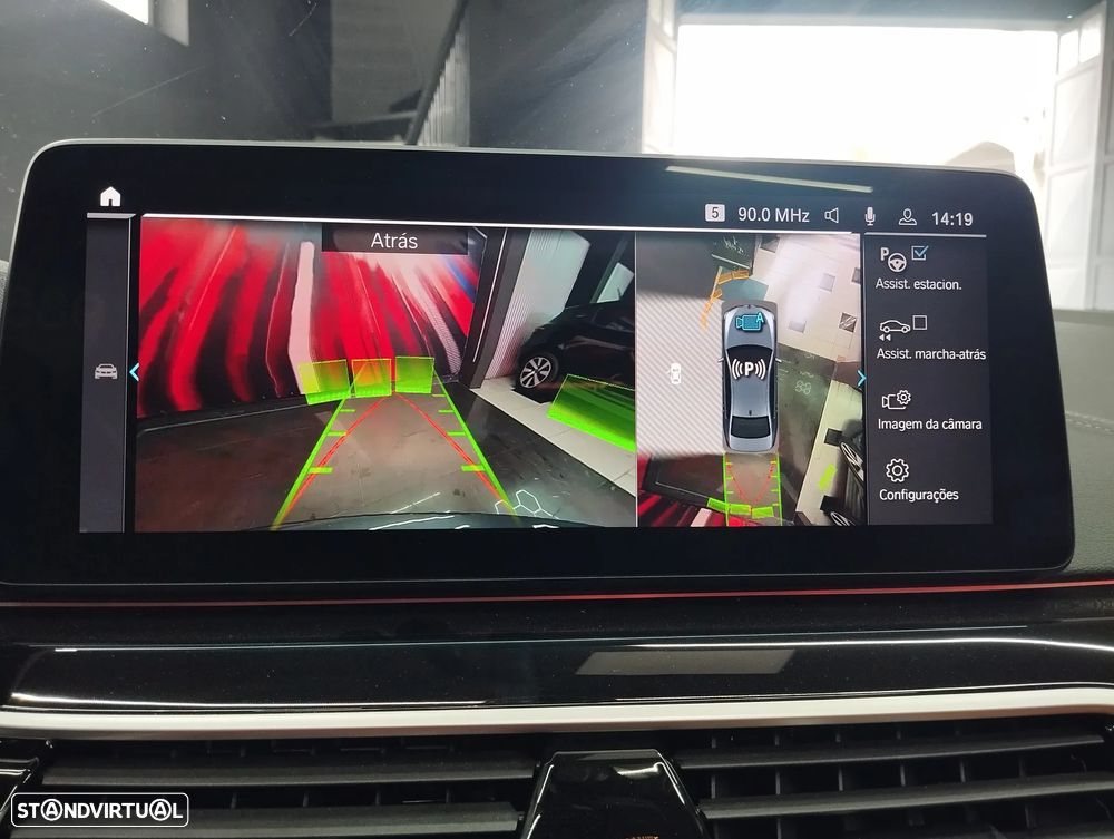 BMW 530 e Line Luxury - 33