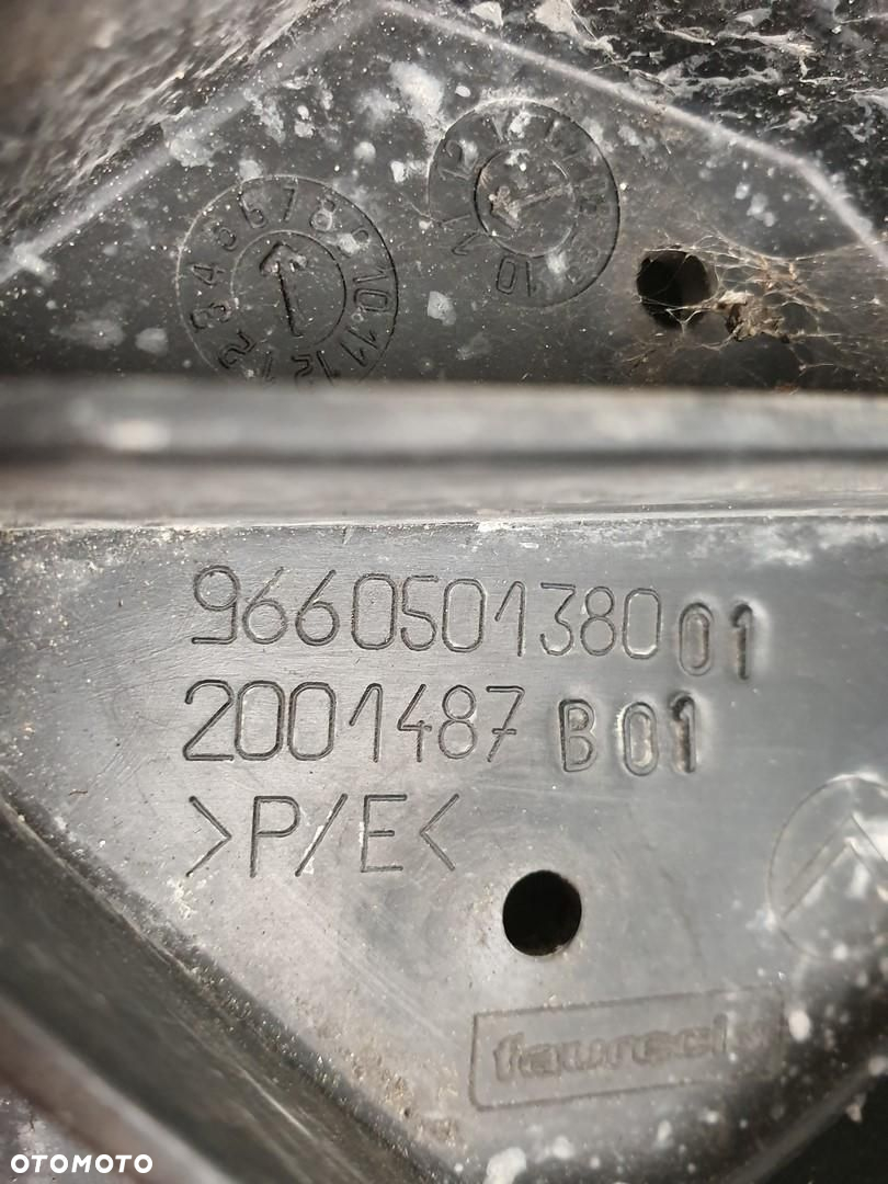 BELKA ZDERZAKA PRZÓD CITROEN C5 III X7 9660501380 - 2