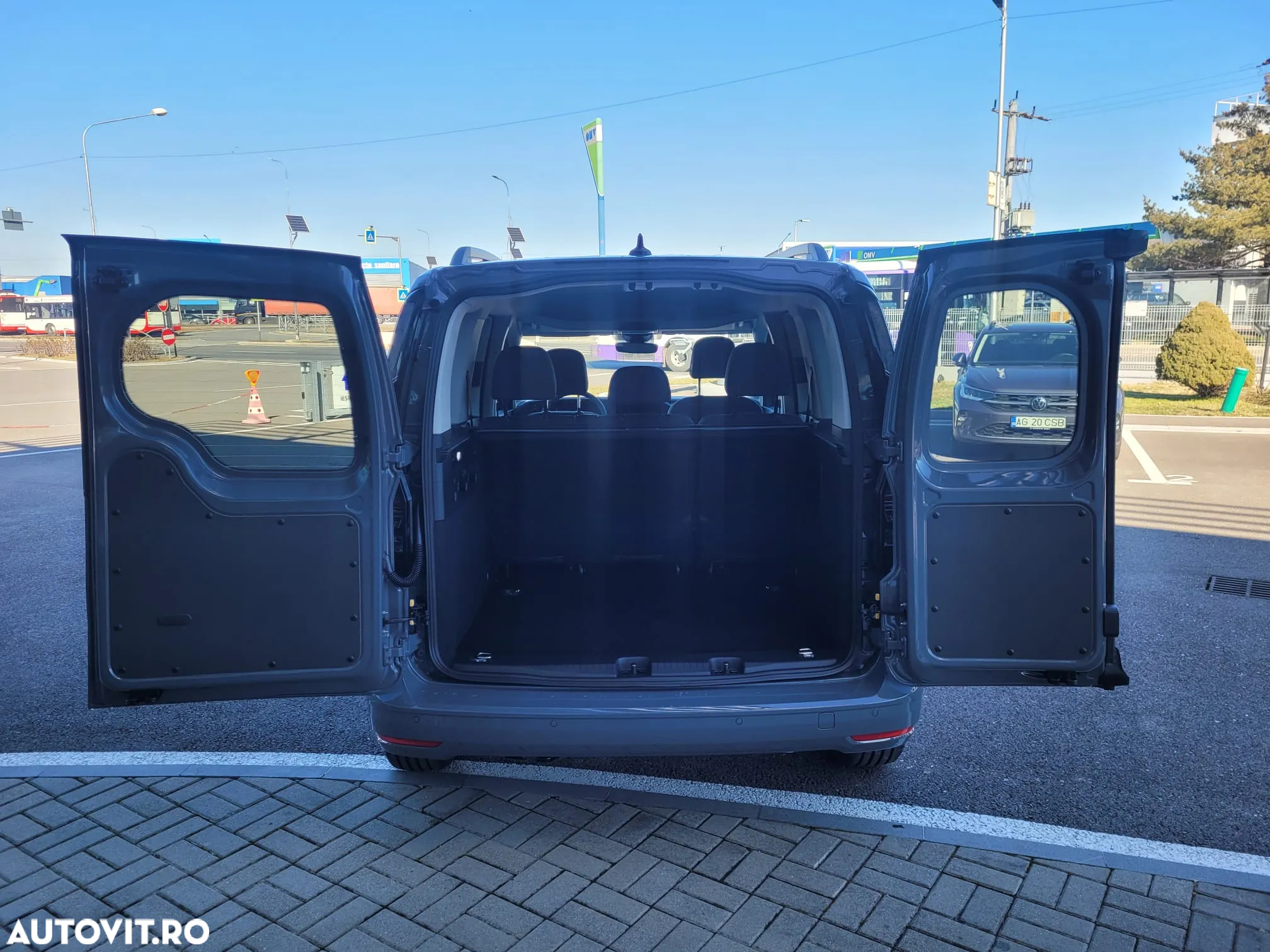 Volkswagen Caddy 5 locuri N1 - 8