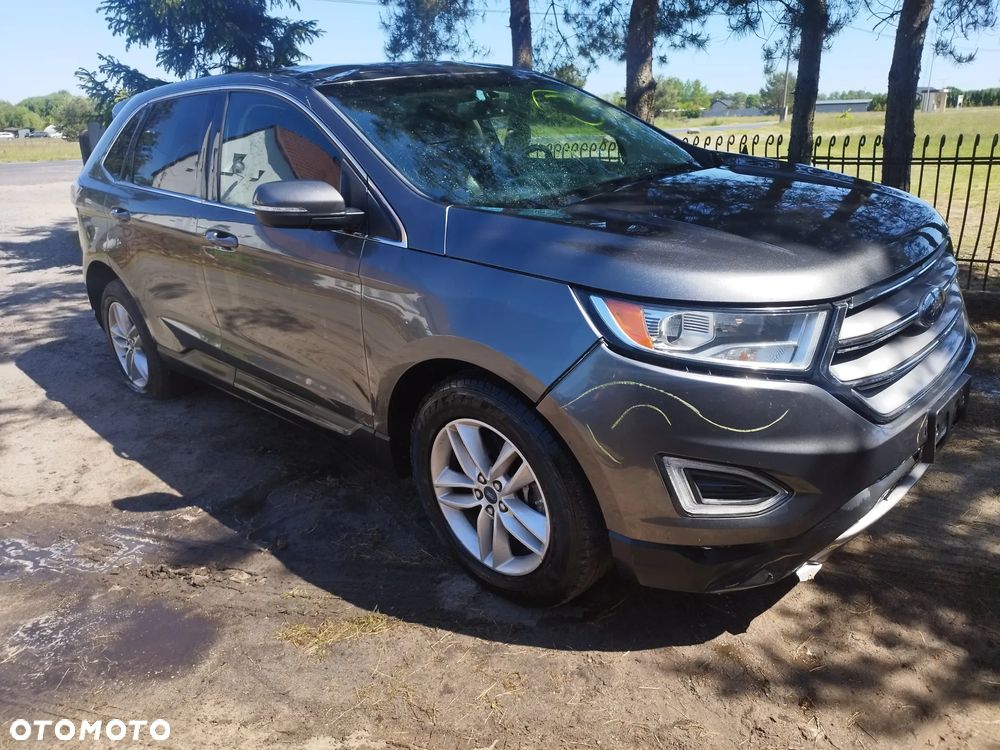 Ford Edge - 2