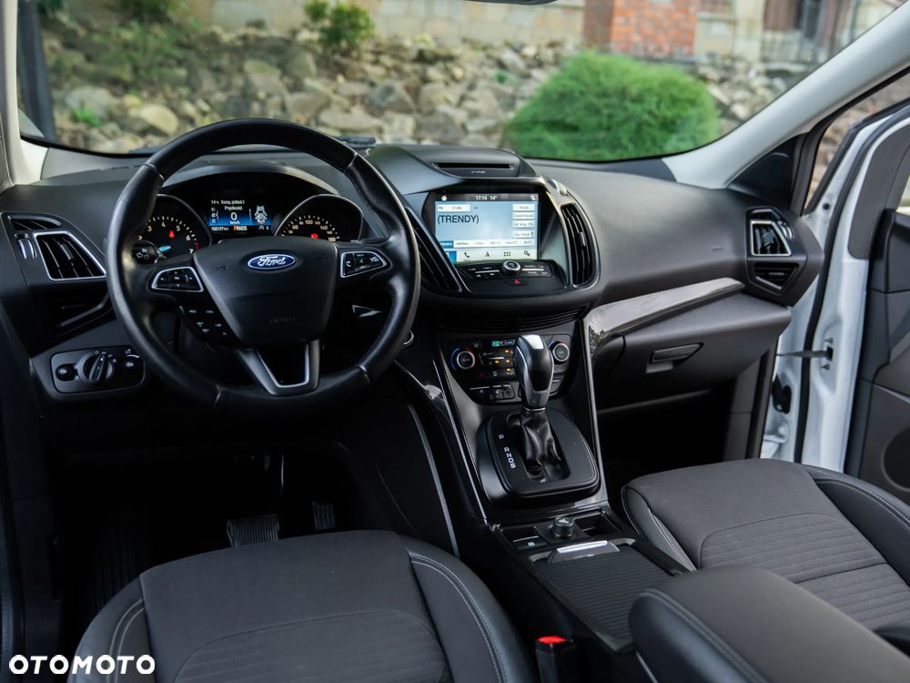 Ford Kuga 1.5 EcoBoost 4x4 Titanium - 14