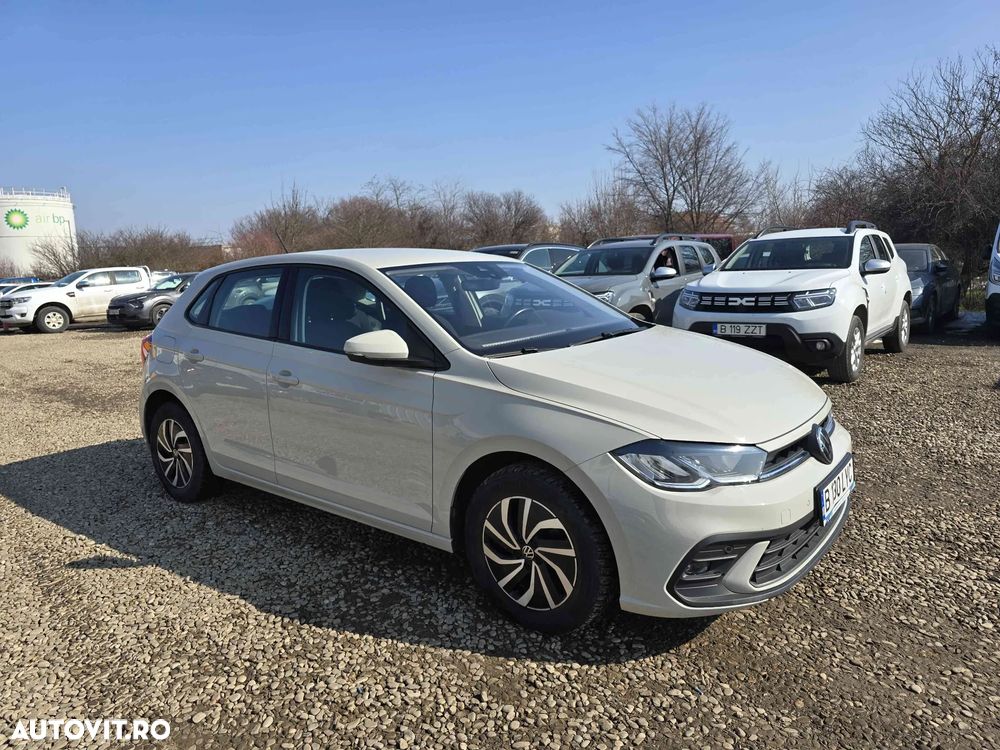 Volkswagen Polo - 2