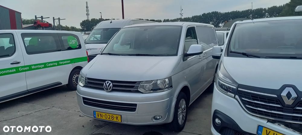 Volkswagen Transporter T5 - 2