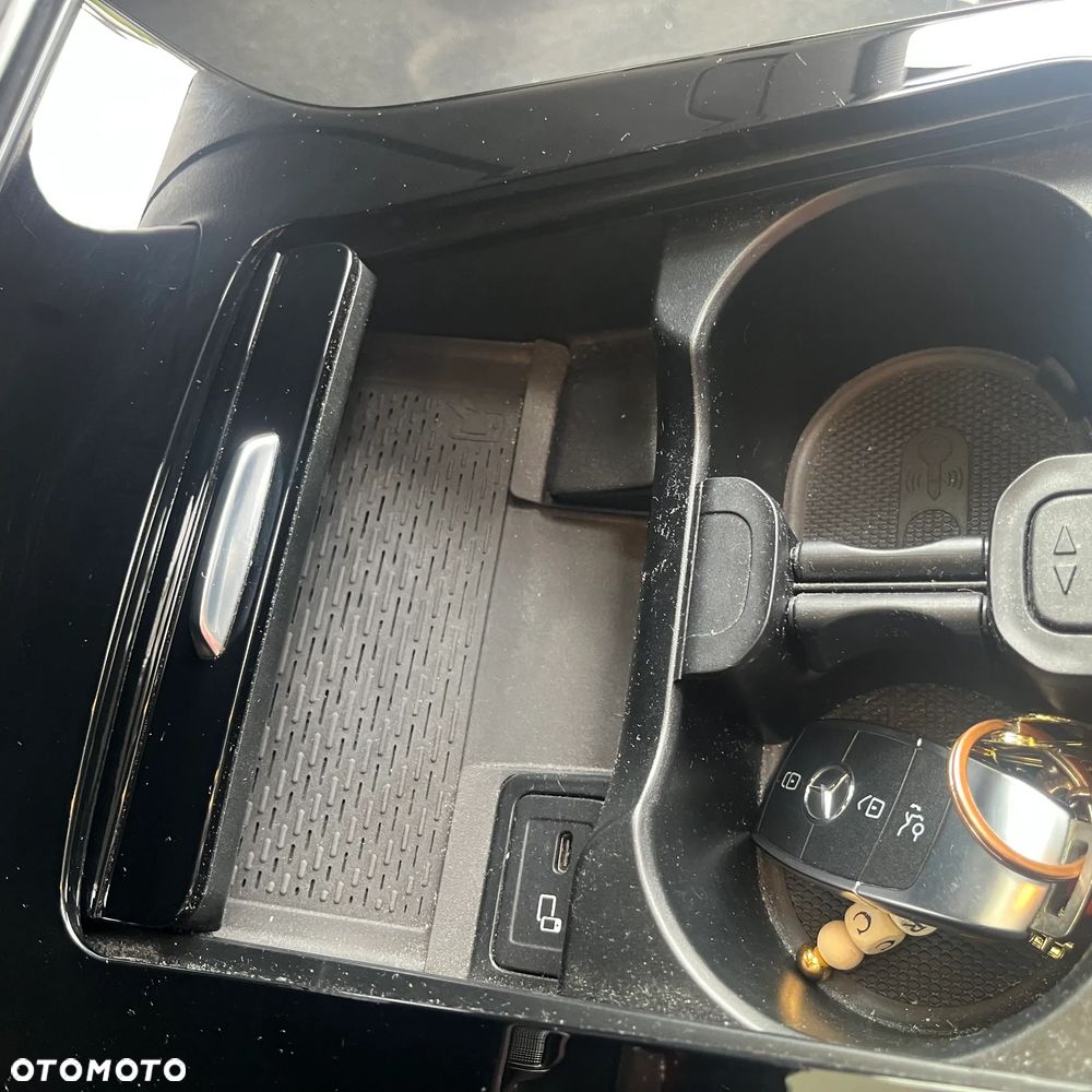 Mercedes-Benz CLA 250 4-Matic AMG Line 7G-DCT - 14