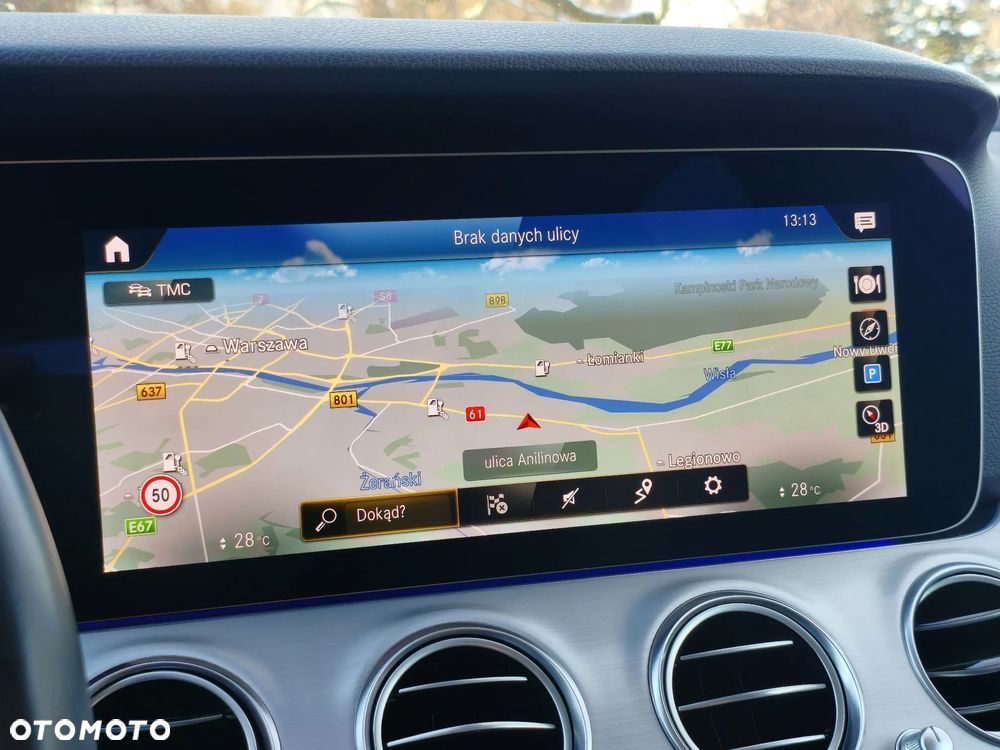 Mercedes-Benz Klasa E 300 4Matic 9G-TRONIC - 10