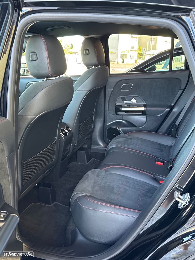 Mercedes-Benz GLA 250 e AMG Line - 32