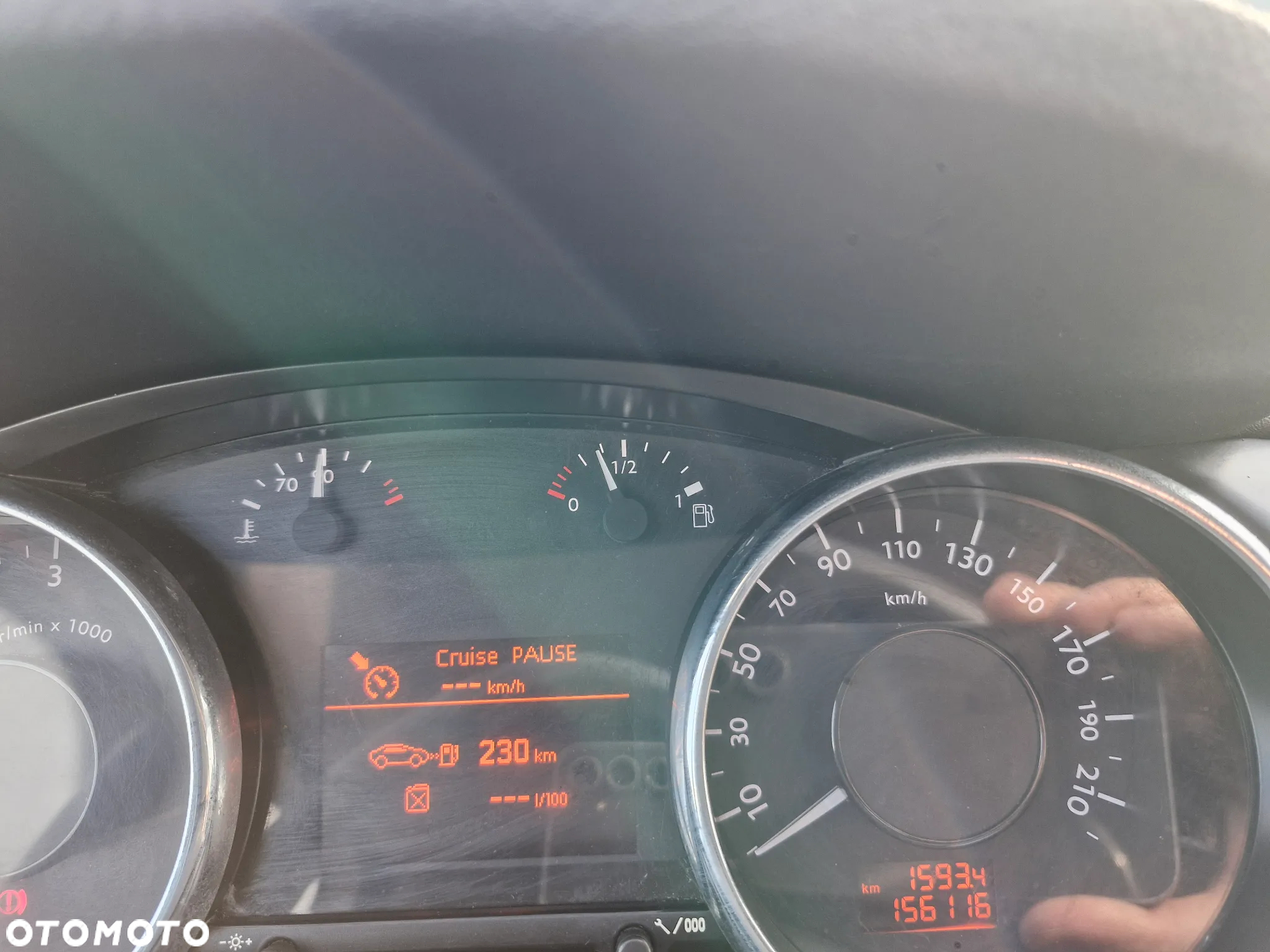 Peugeot 3008 HDi FAP 110 Premium - 8