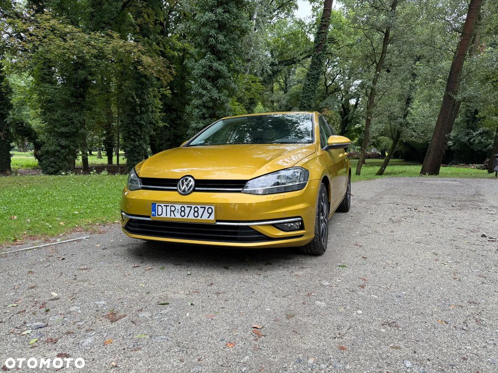 Volkswagen Golf 1.6 TDI Sound - 1
