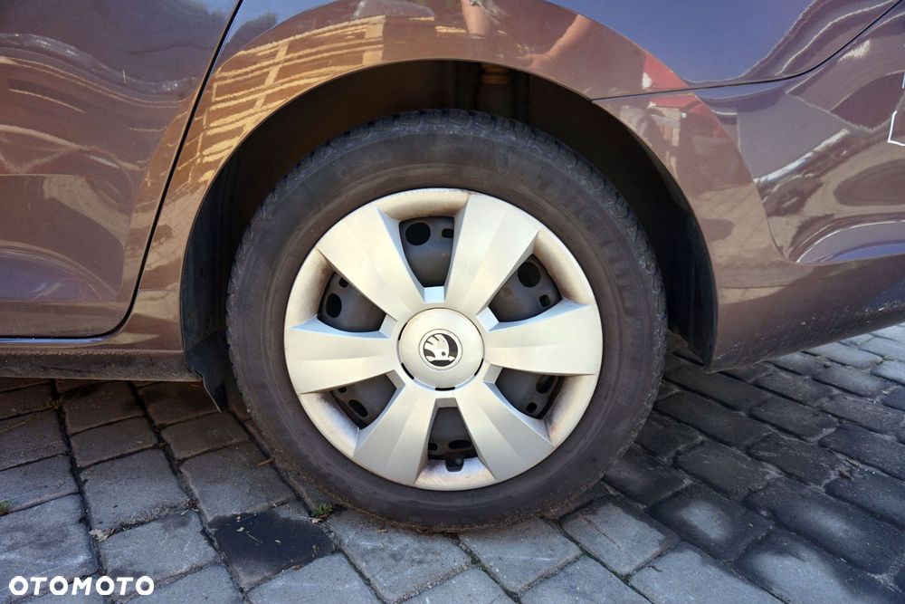 KOŁPAK ORYGINALNY RAPID NH3 6V0601147C  SKODA 2012-2019 - 3