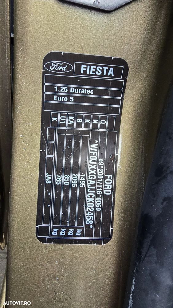 Ford Fiesta 1.25 Titanium - 10