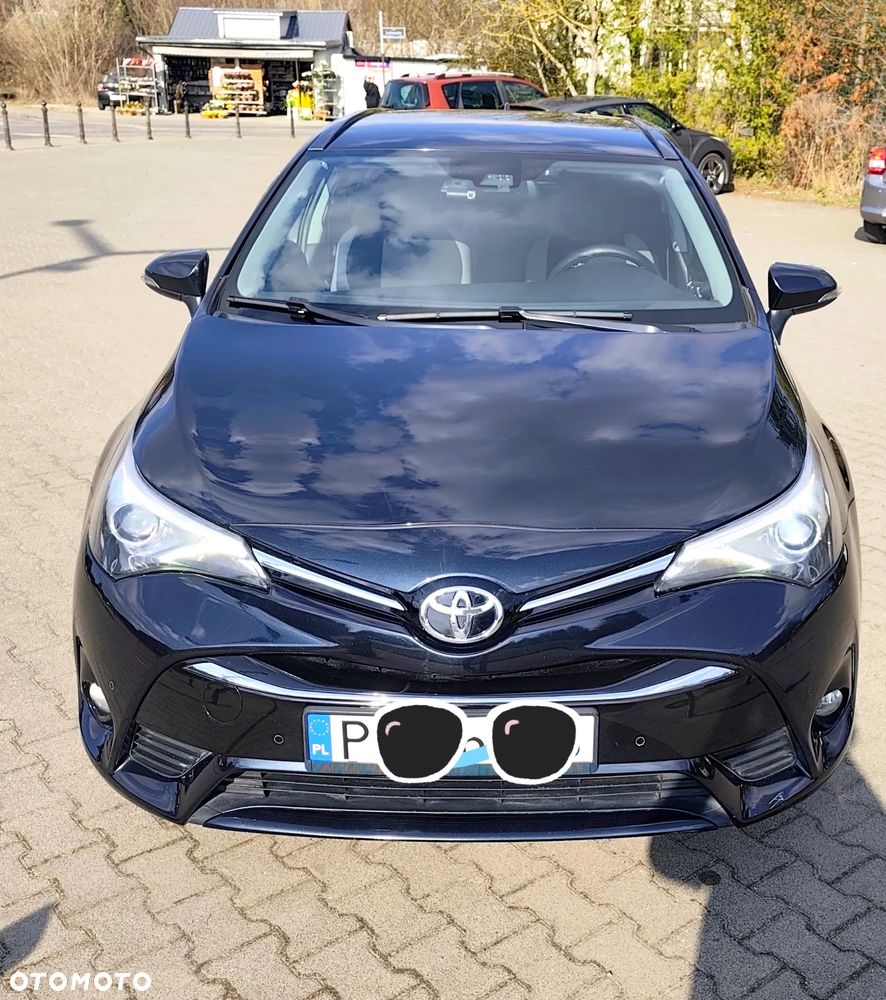 Toyota Avensis 1.8 Premium MS - 1