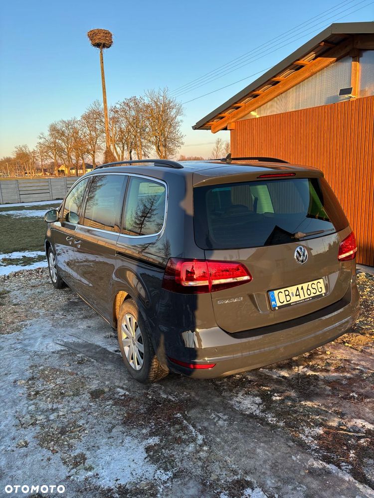 Volkswagen Sharan 2.0 TDI BMT Comfortline DSG - 4