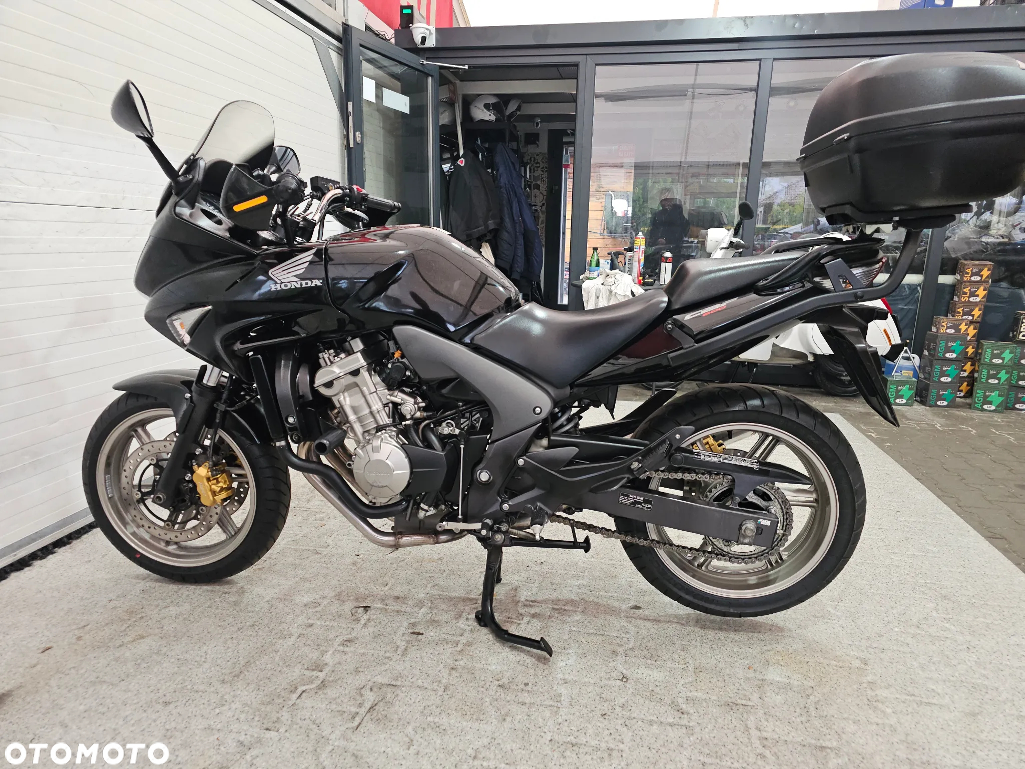 Honda CBF - 21