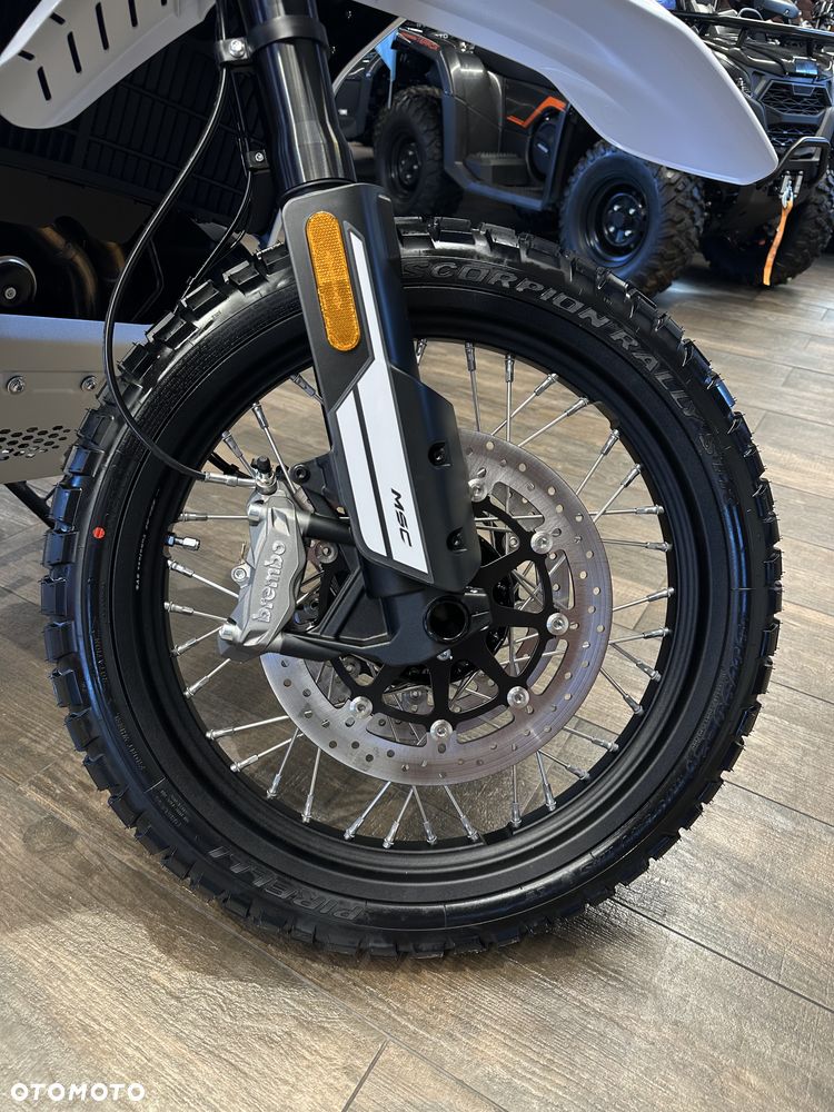 CFMoto 1000 MT-X - 19