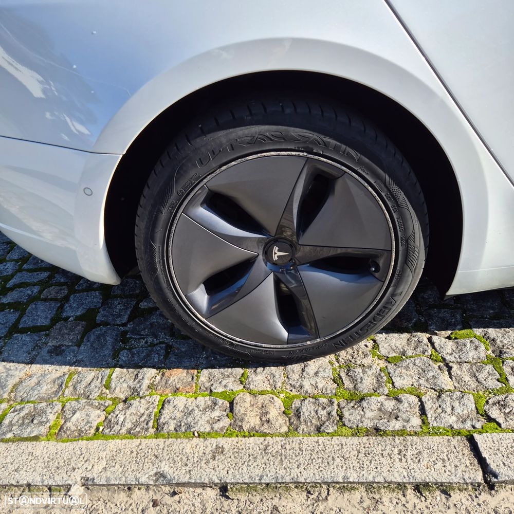 Tesla Model 3 Long Range Tração Integral - 4