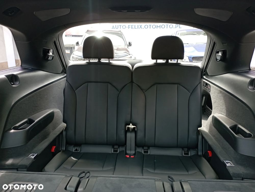 Audi SQ7 - 13