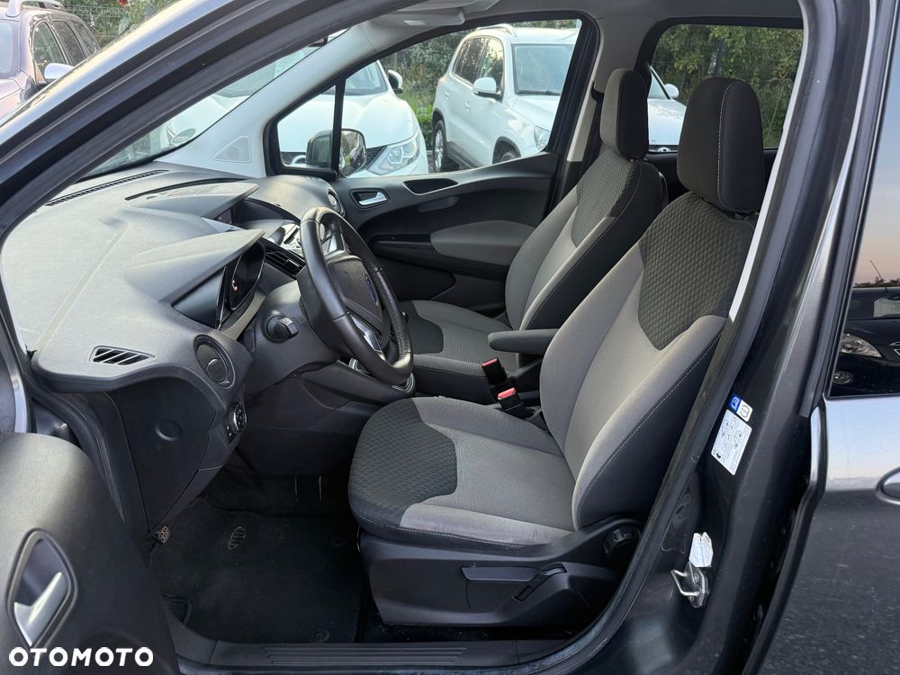 Ford Tourneo Courier 1.0 EcoBoost Titanium - 14