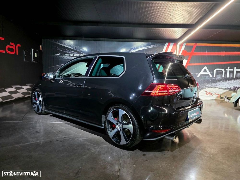 VW Golf 2.0 TSi GTi Performance - 3