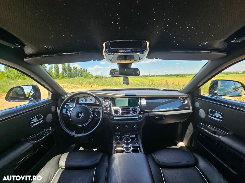 Rolls-Royce Ghost - 7