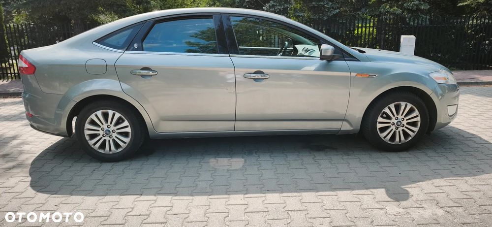 Ford Mondeo 2.0 Ghia - 5