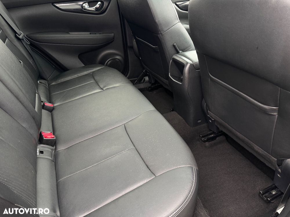 Nissan Qashqai 1.6 DCI TEKNA - 22