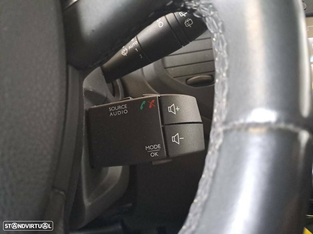 Renault Captur 1.5 dCi Exclusive - 18