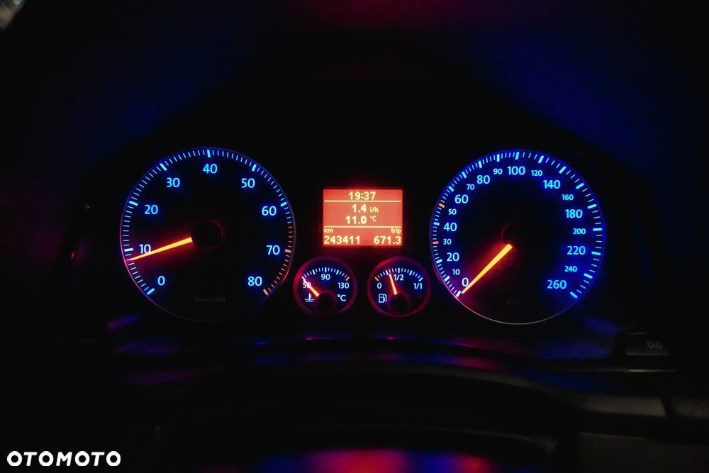 Volkswagen Golf 1.6 Edition - 27