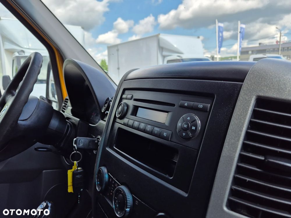 Volkswagen Crafter L3H2, 2.5TDi 136KM, blaszak, automat, klima, webasto - 14