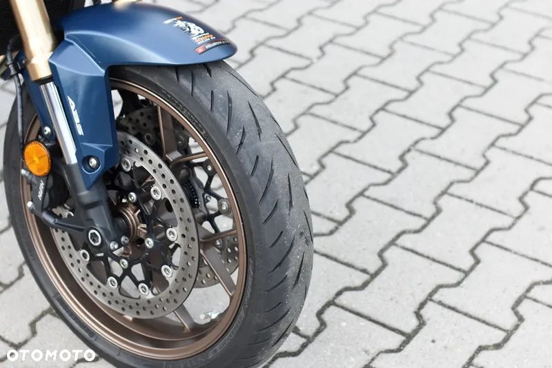 Honda CB - 7