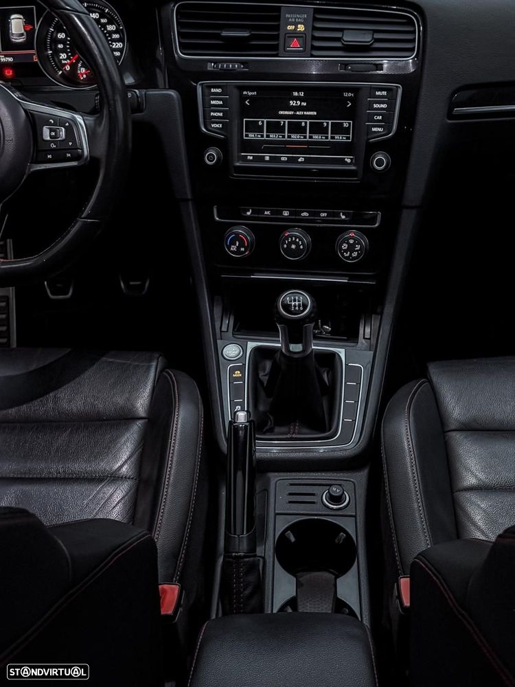 VW Golf 2.0 TSi GTi - 13