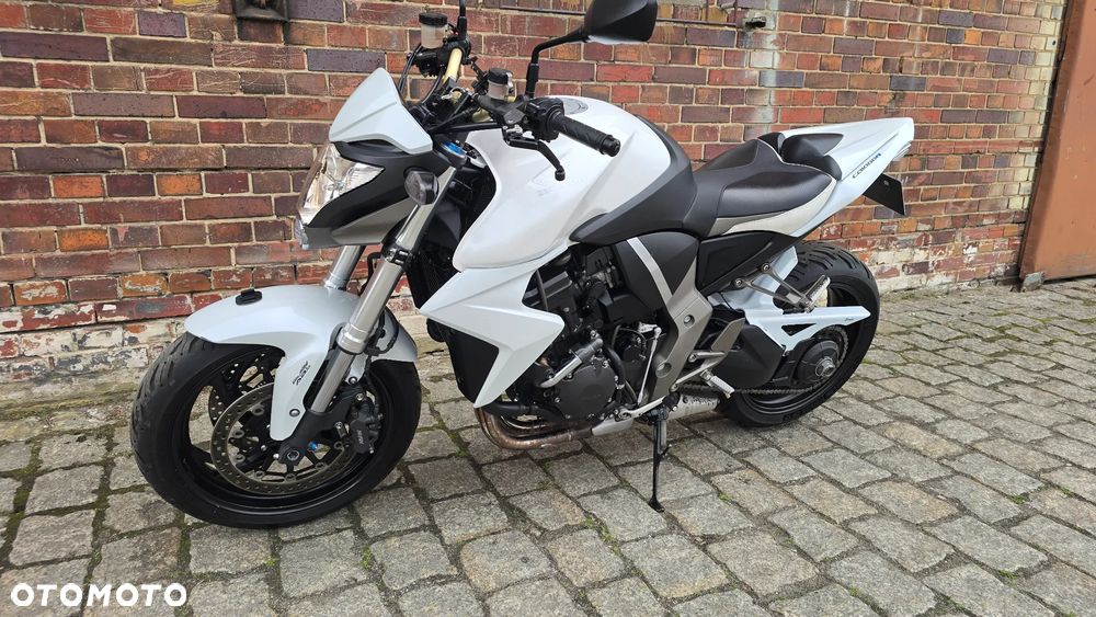 Honda CB - 2