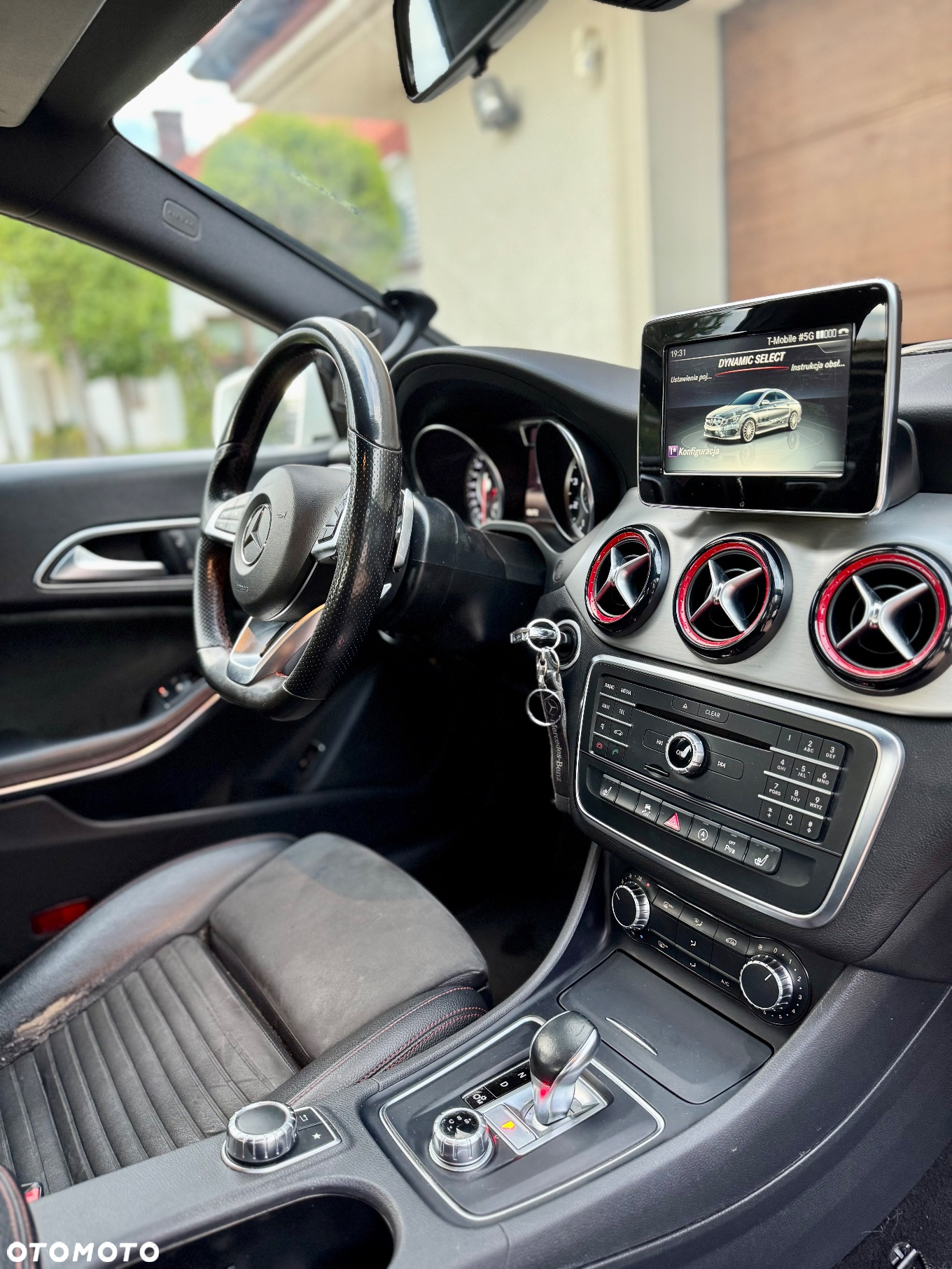 Mercedes-Benz CLA AMG 45 4-Matic - 11