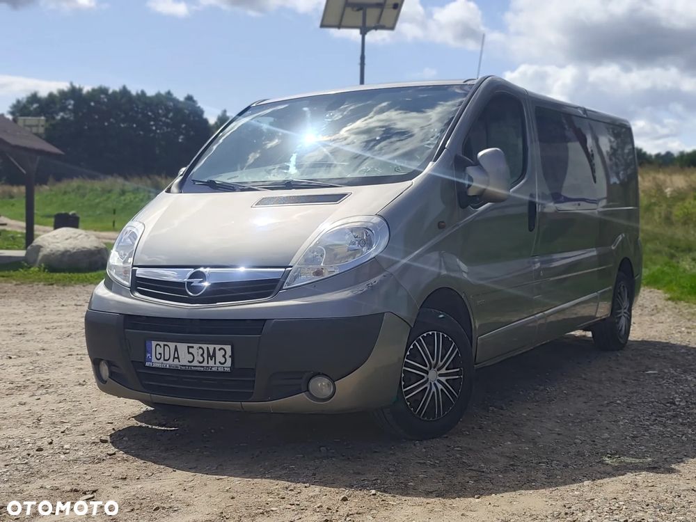Opel Vivaro - 2