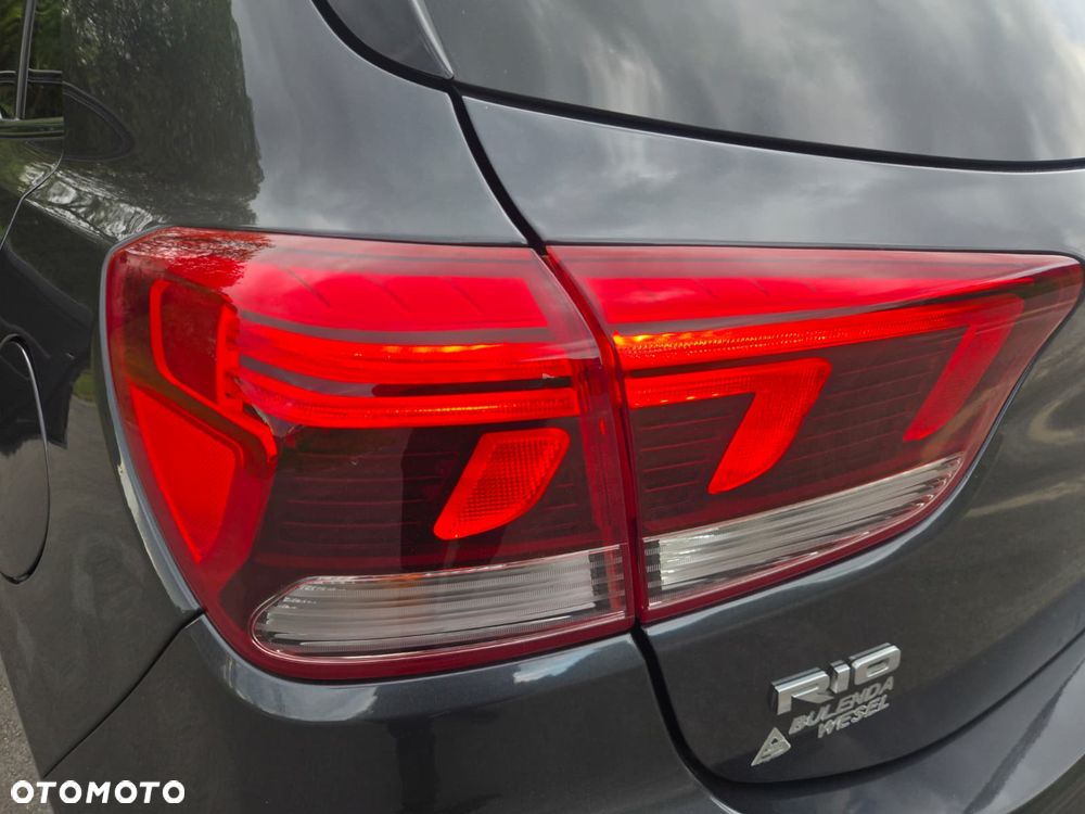 Kia Rio 1.4 L - 30